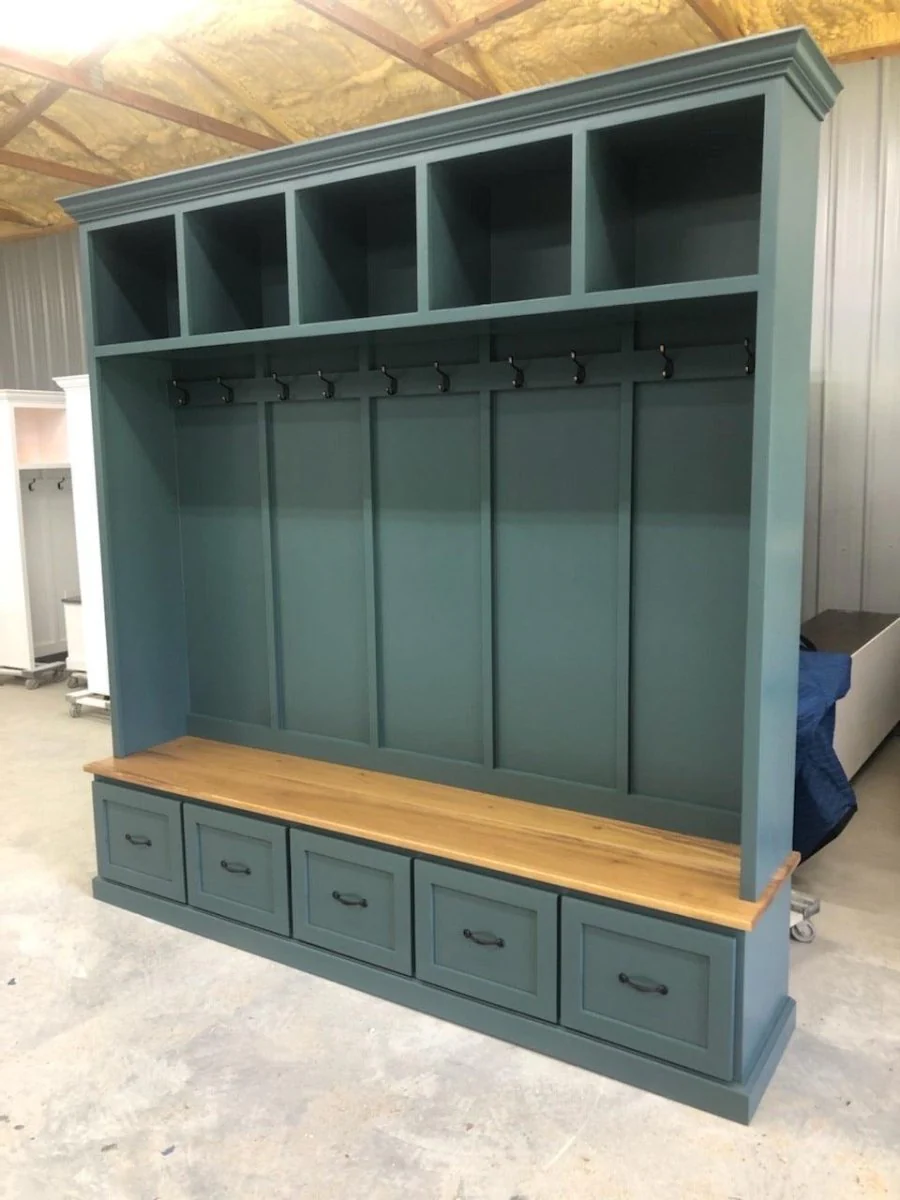 Georgia Mudroom Locker Bench – 5-Section Solid Wood Hall Tree with Shoe Storage | Custom Entryway Furniture & Coat Rack - Image 10