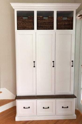 Maryland Locker Entryway Bench with Shoe Storage – Custom Mudroom Seating & Organization | Griffin Furniture - Image 6