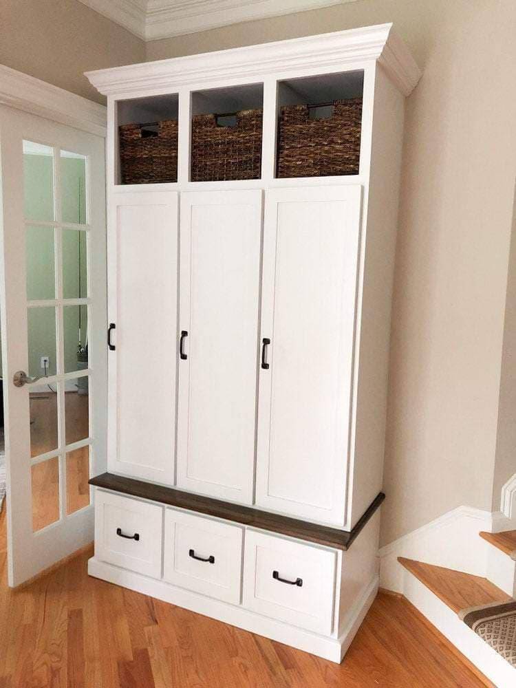 Maryland Locker Entryway Bench with Shoe Storage – Custom Mudroom Seating & Organization | Griffin Furniture - Image 12