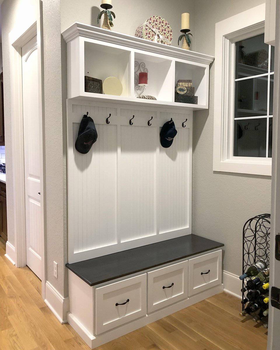 New York Entryway Bench with Storage Drawers – 3-Section Mudroom Organizer Bench | Custom Wood Furniture for Entryways - Image 9