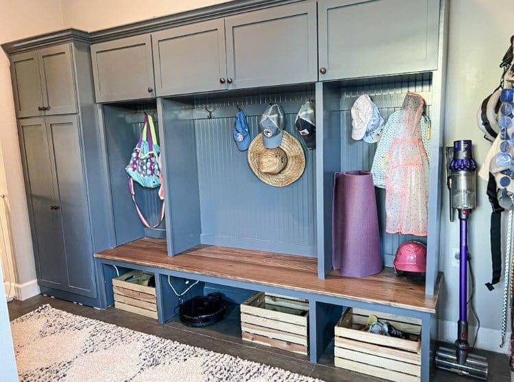 Tampa Mudroom Locker | Entryway Bench | Shoe Storage Cabinet | Hall Tree | Standing Coat Rack | Laundry Room Cabinet - Image 7